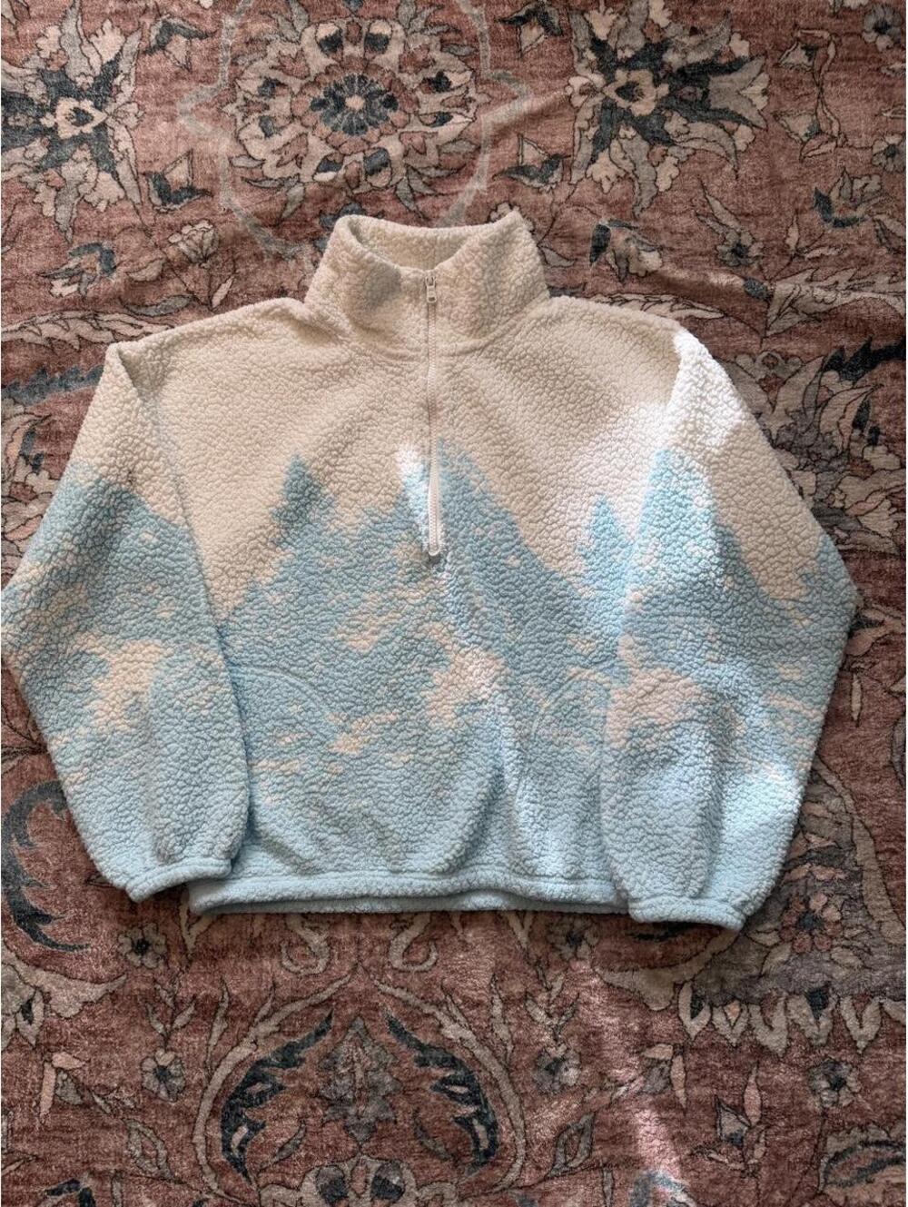 Gilly Hicks Women's Multi and Blue Sweatshirt